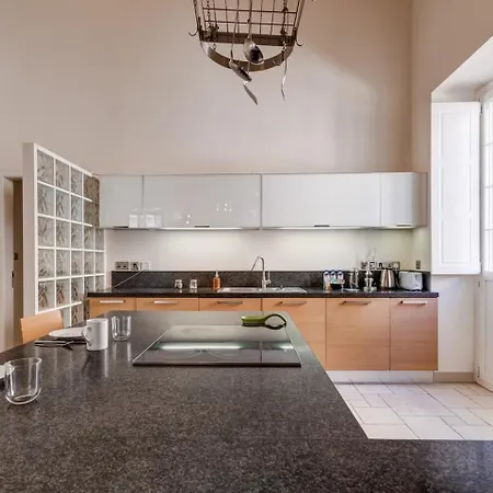 Apt-prime Location 3bed By Homely 斯利马
