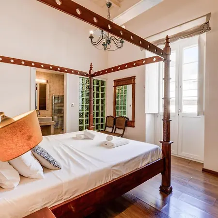 Apt-prime Location 3bed By Homely
